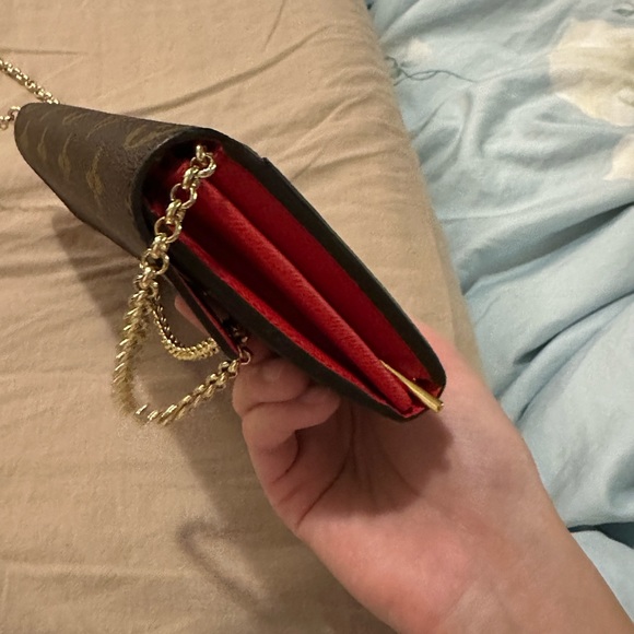 Louis Vuitton Wallet - Picture 2 of 7